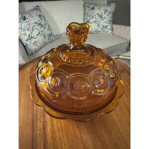 L E Smith Amber Moon And Stars Covered Dish
